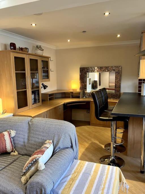 Bright Central Large Cosy Flat St Andrews Exterior foto